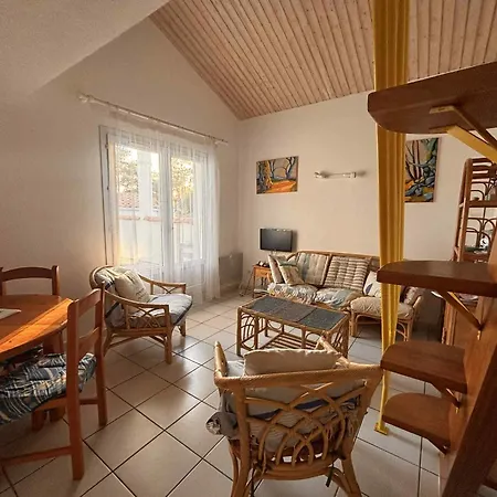 Duplex 3 Pieces Avec Terrasse Et Parking, Proche - Fr-1-194-307 * La Tranche-sur-Mer