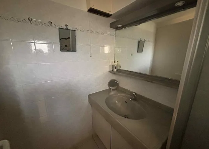 Duplex 3 Pieces Avec Terrasse Et Parking, Proche - Fr-1-194-307 La Tranche-sur-Mer