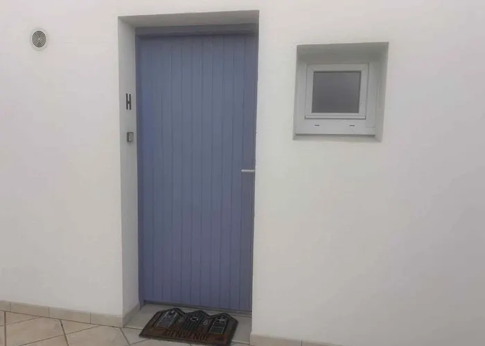 Duplex 3 Pieces Avec Terrasse Et Parking, Proche - Fr-1-194-307 Apartamento